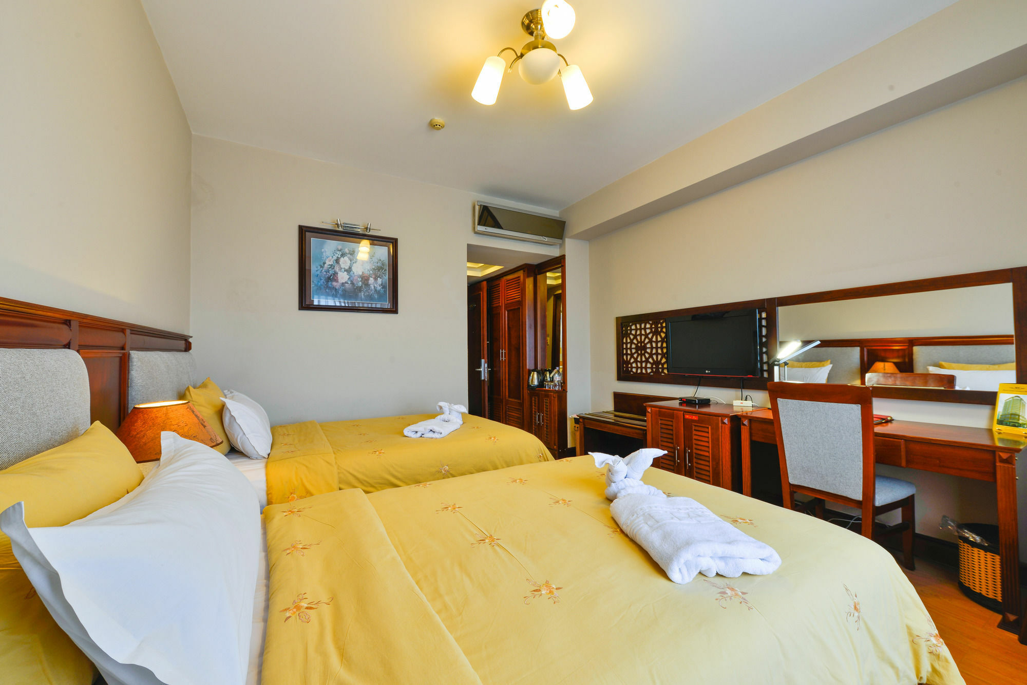 Minh Toan Athena Hotel Da Nang Zewnętrze zdjęcie